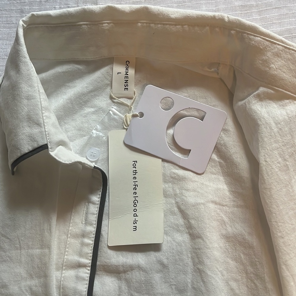 Nwt Commense Button Down Blouse- L - image 4